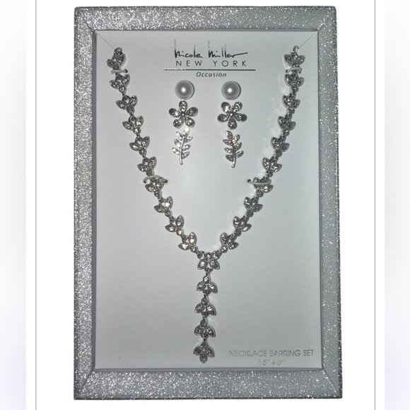 NIB Nicole Miller Occasion Crystal & Pearl Floral Y Necklace & Earringss - Picture 4 of 5